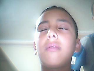 re moi  entrain de ormir debout